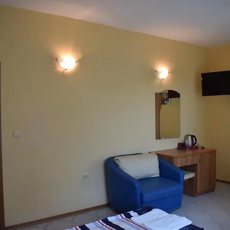 Πανσιόν Sunny House Tsarevo