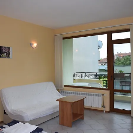 Sunny House Πανσιόν Tsarevo