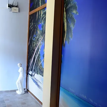 Πανσιόν Sunny House 2*