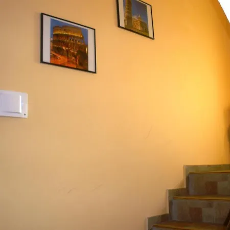 Πανσιόν Sunny House Tsarevo