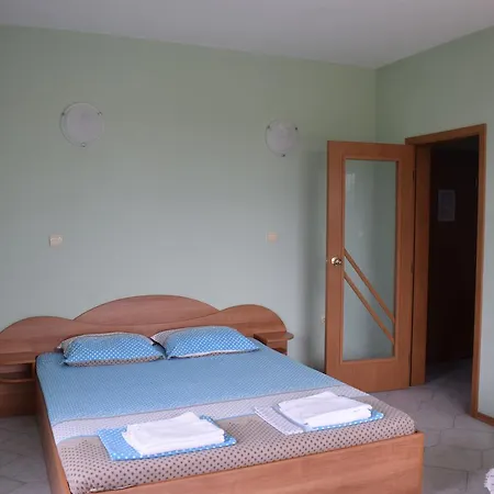 Sunny House Πανσιόν