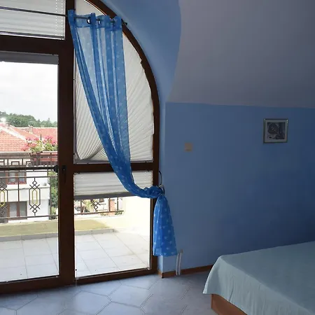 Sunny House Πανσιόν